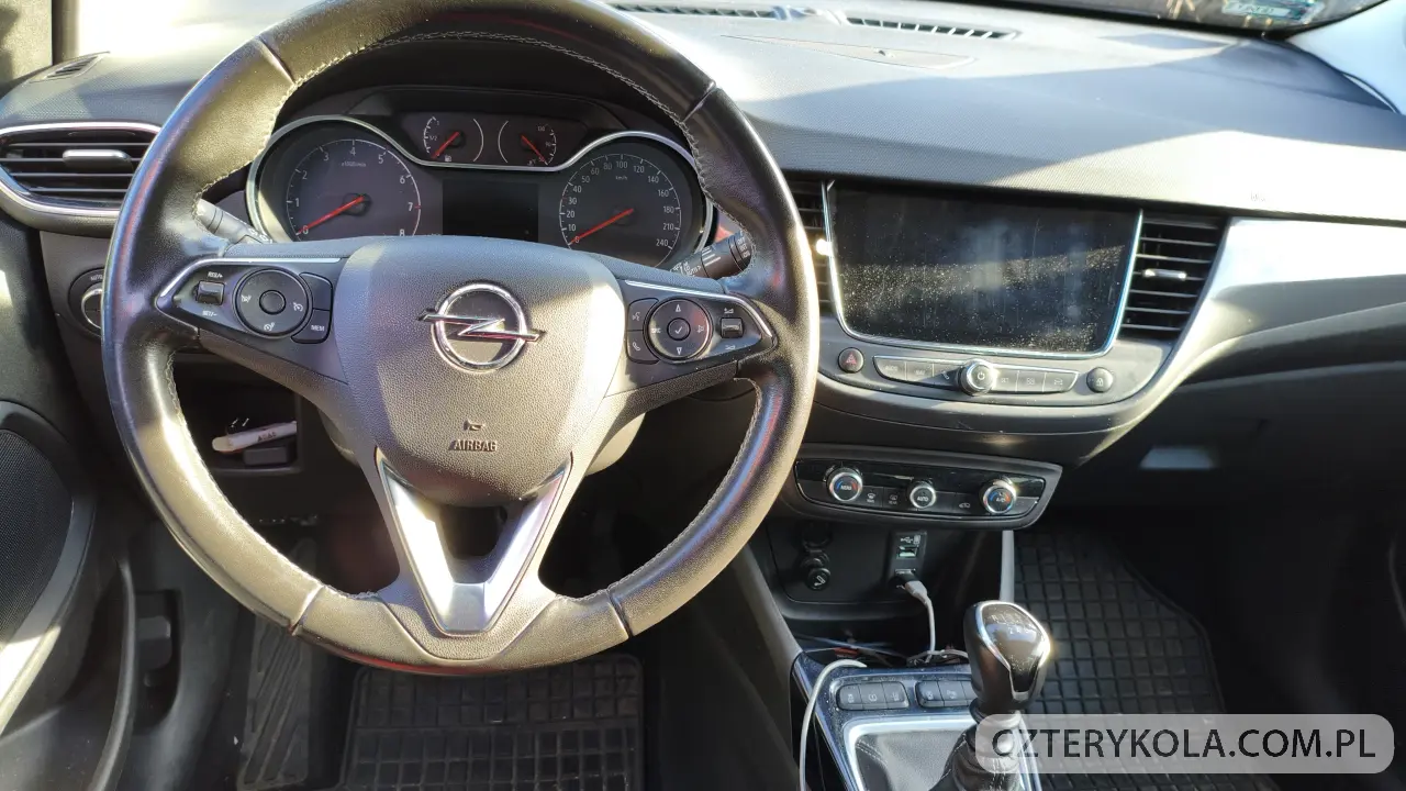 Opel- Crossland X- 2020 