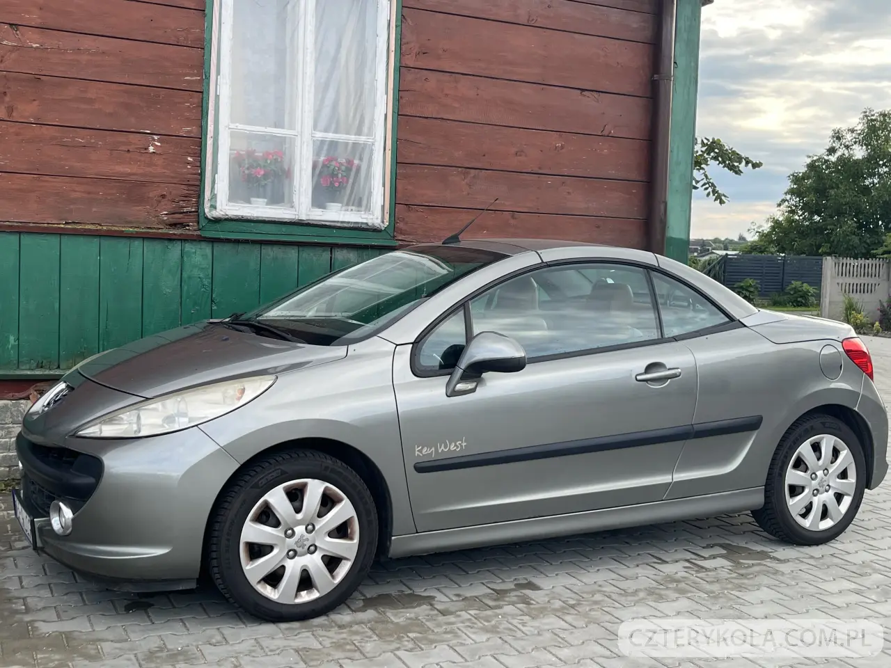 Peugeot- 207 CC- 2009 
