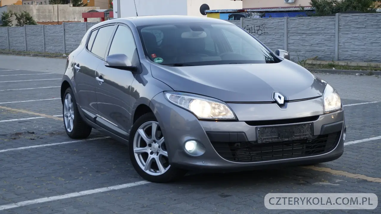 Renault- Megane- 2010 