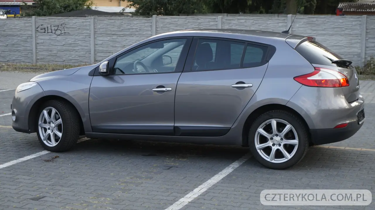 Renault- Megane- 2010 