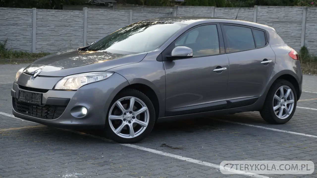 Renault- Megane- 2010 