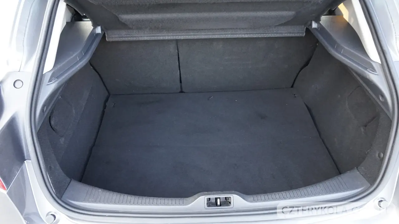 Renault- Megane- 2010 