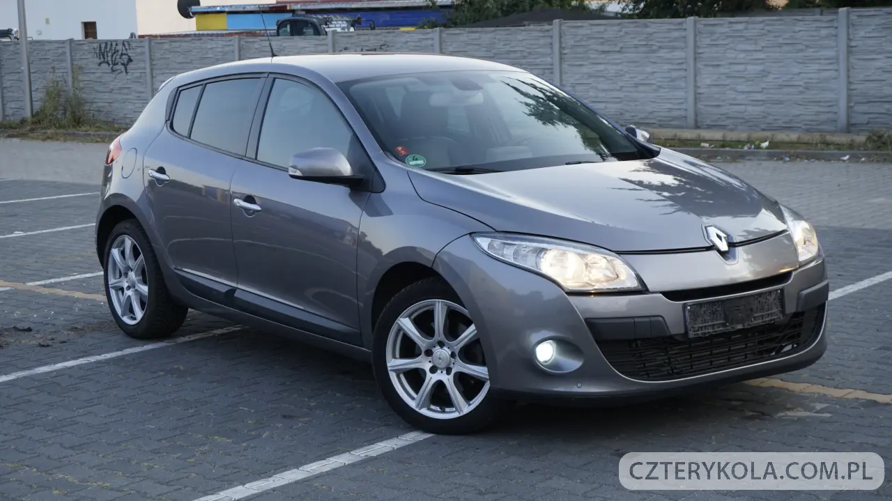 Renault- Megane- 2010 