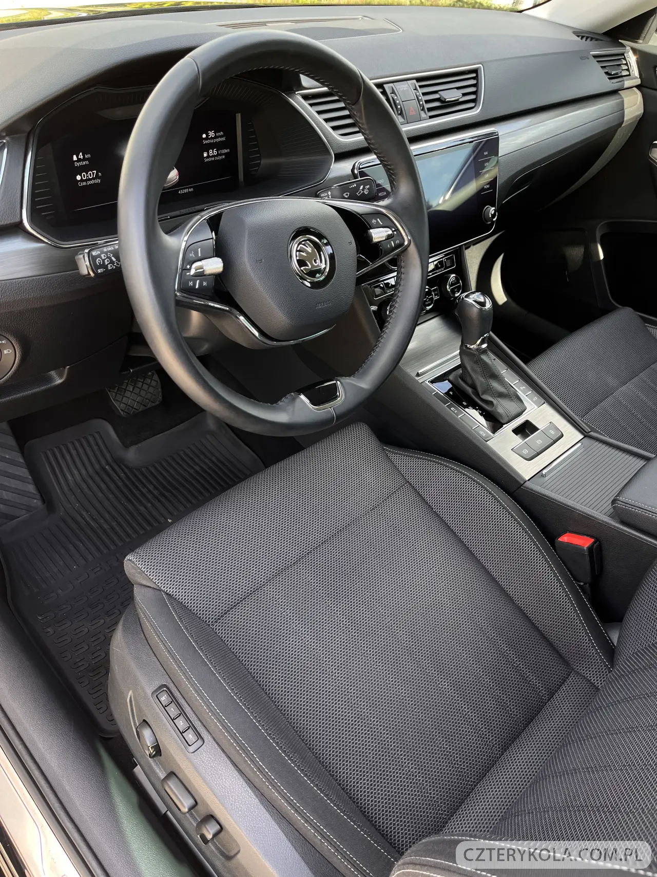 Skoda- Superb- 2022 