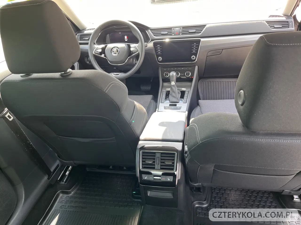 Skoda- Superb- 2022 