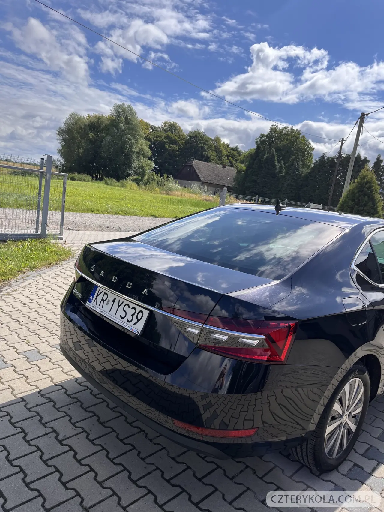 Skoda- Superb- 2022 