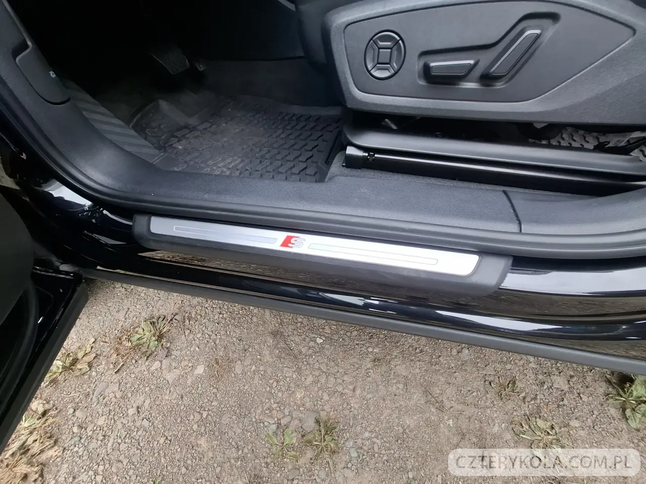 Audi- Q3- 2022 