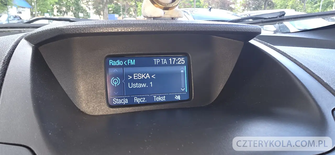 Ford- EcoSport- 2016 