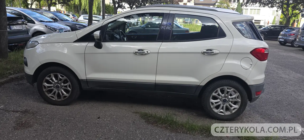 Ford- EcoSport- 2016 