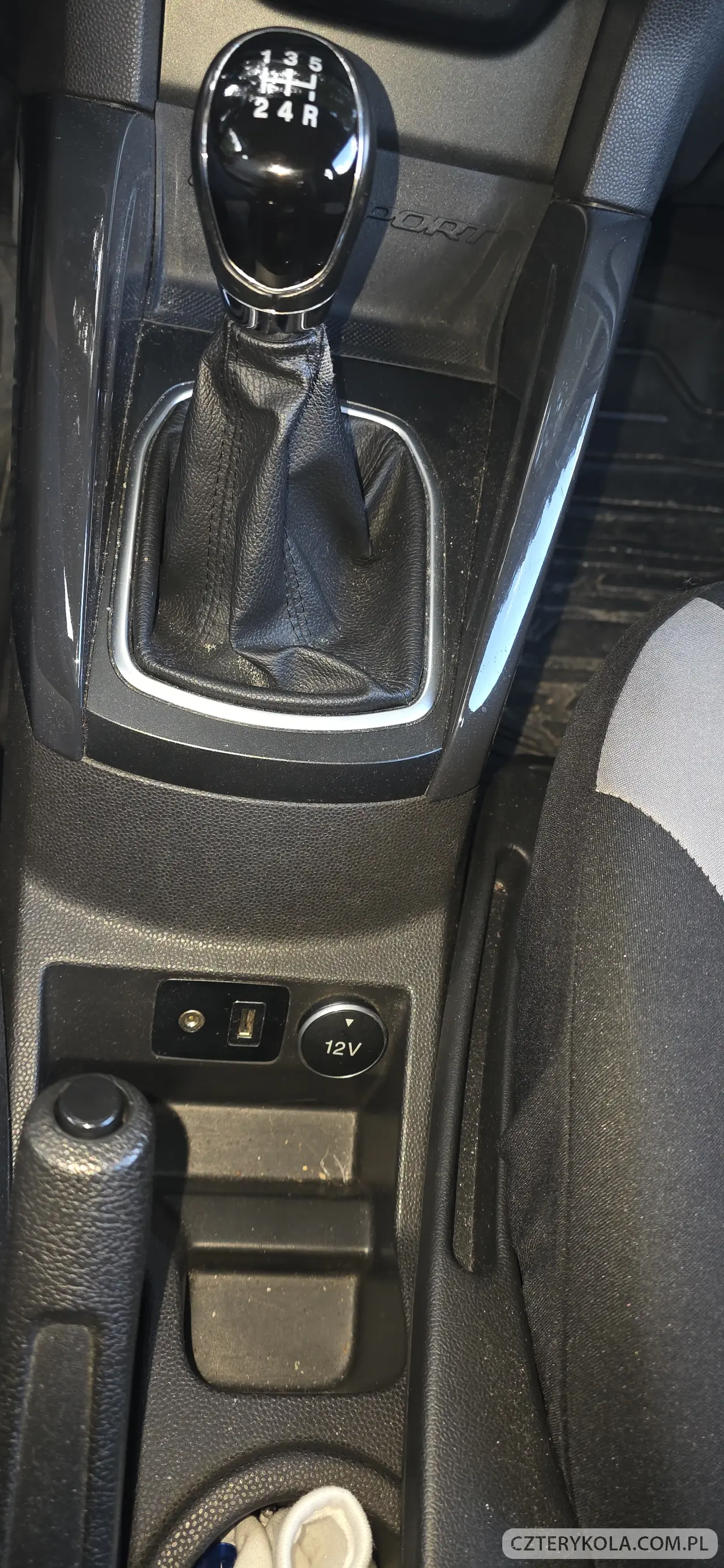 Ford- EcoSport- 2016 