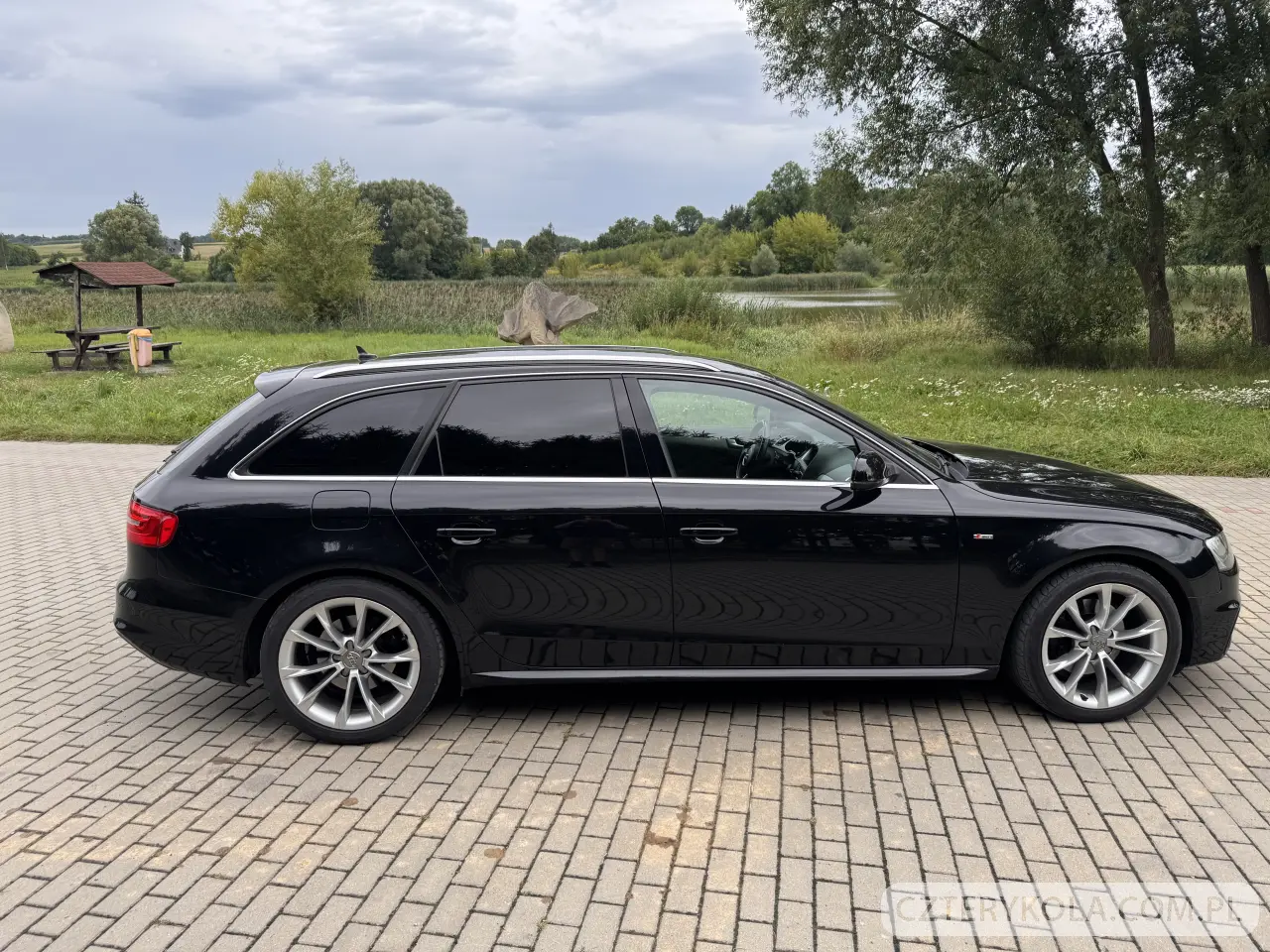 Audi- A4- 2014 