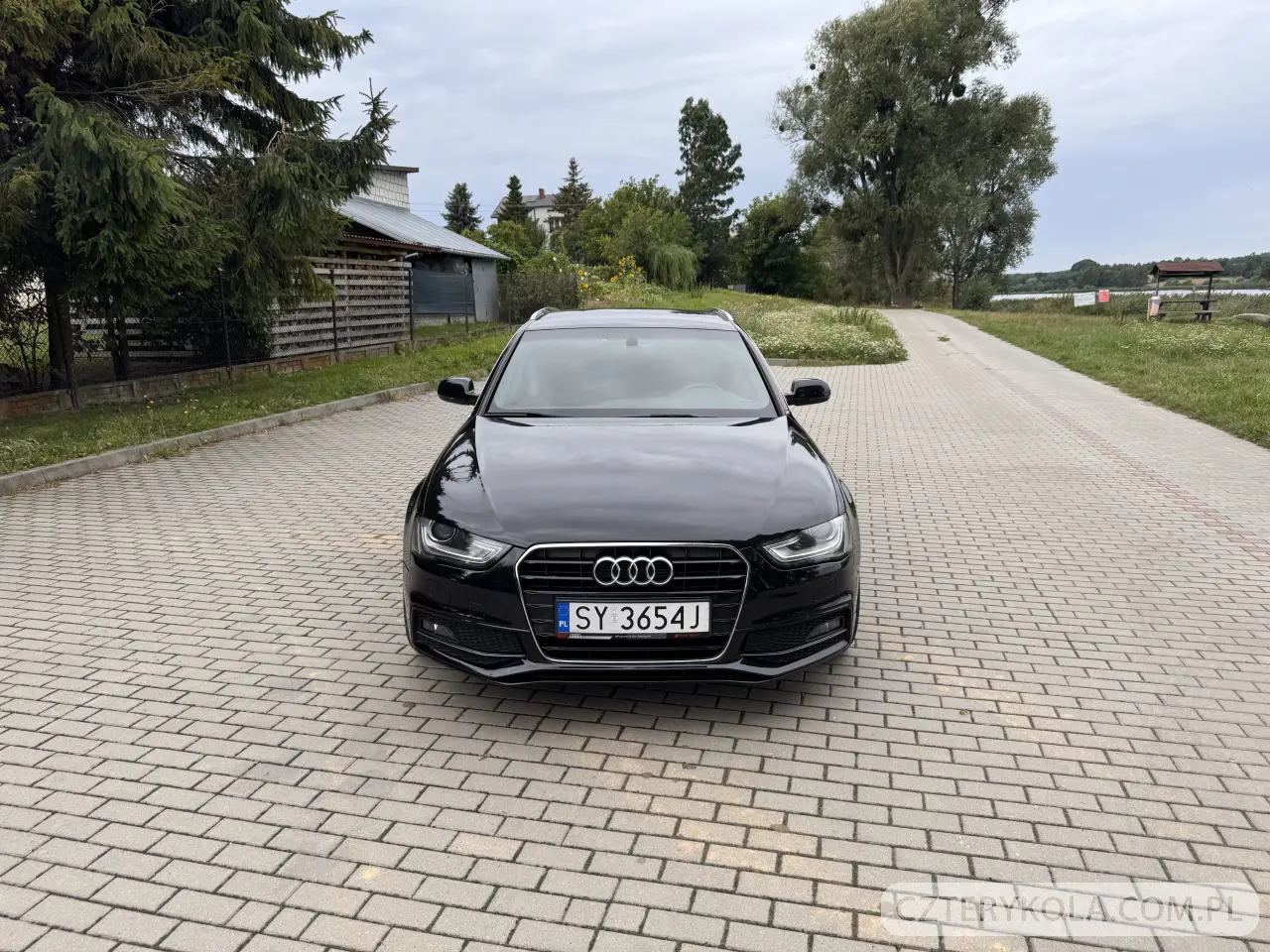 Audi- A4- 2014 