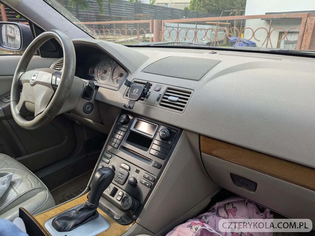 Volvo- XC 90- 2005 