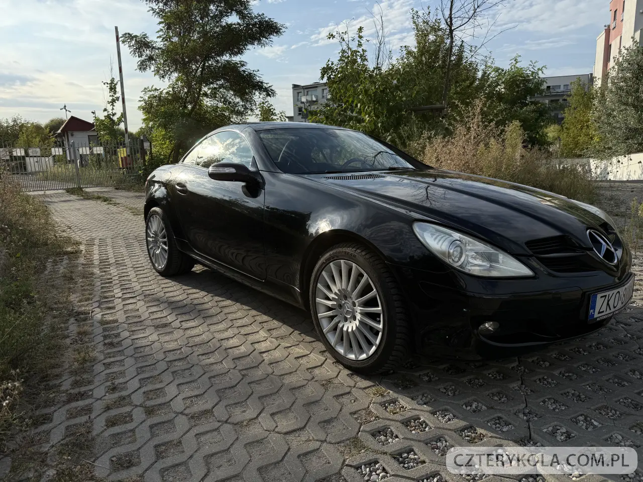 Mercedes-Benz- SLK- 2004 
