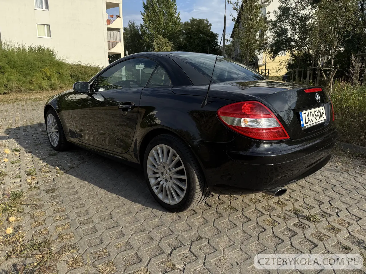 Mercedes-Benz- SLK- 2004 