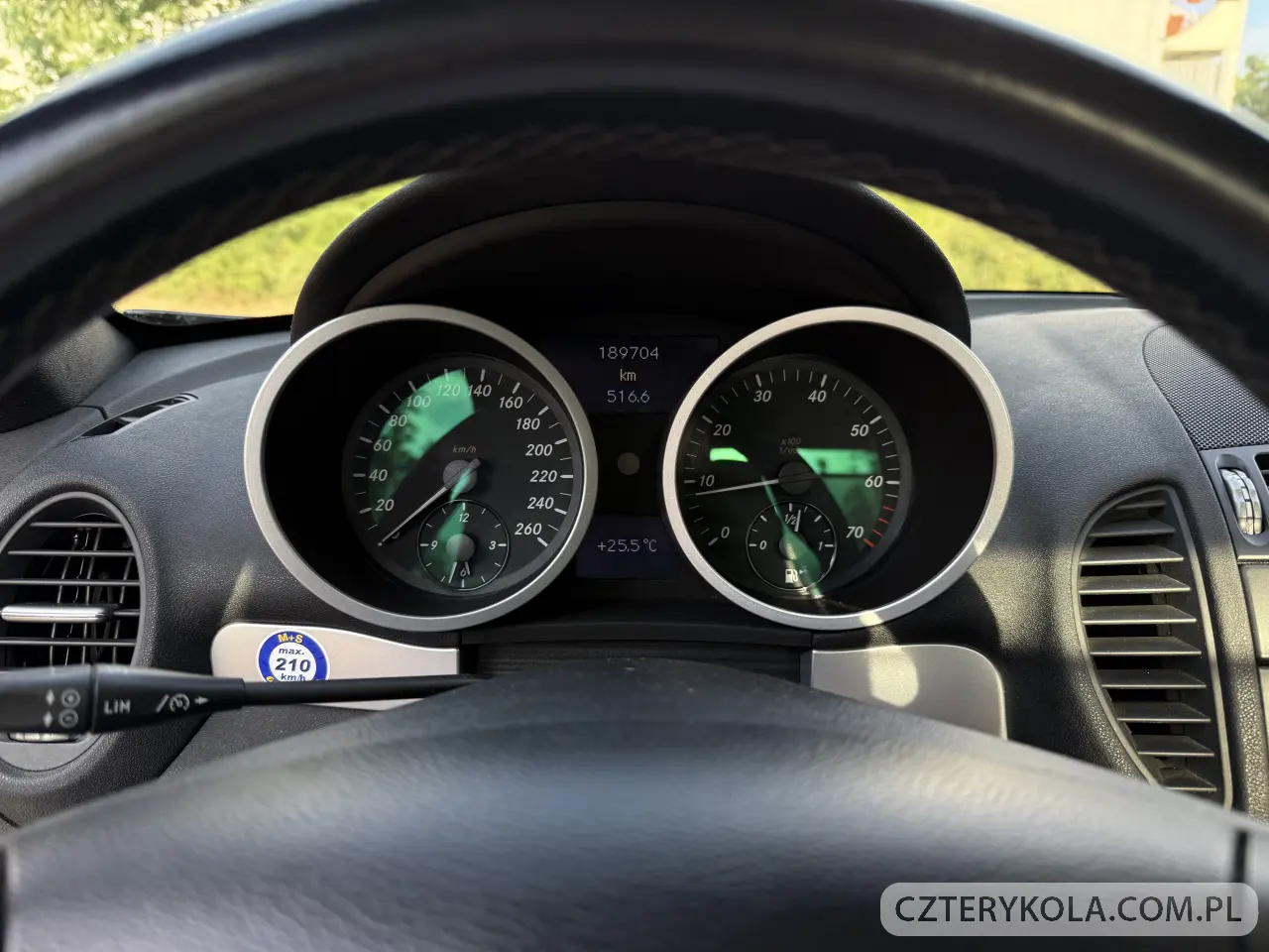 Mercedes-Benz- SLK- 2004 