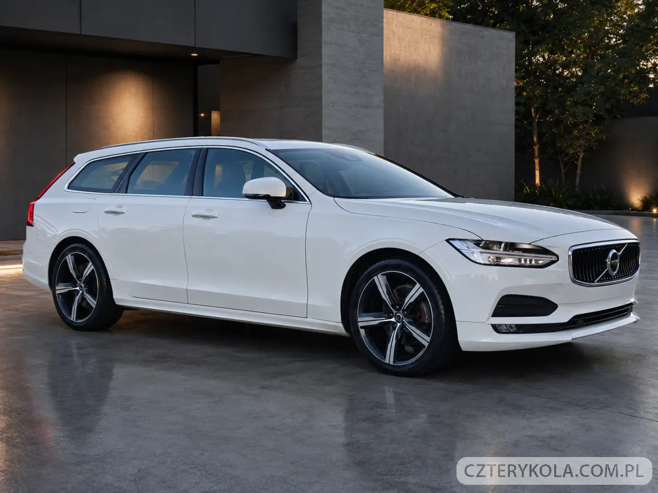 Volvo- V90- 2020 
