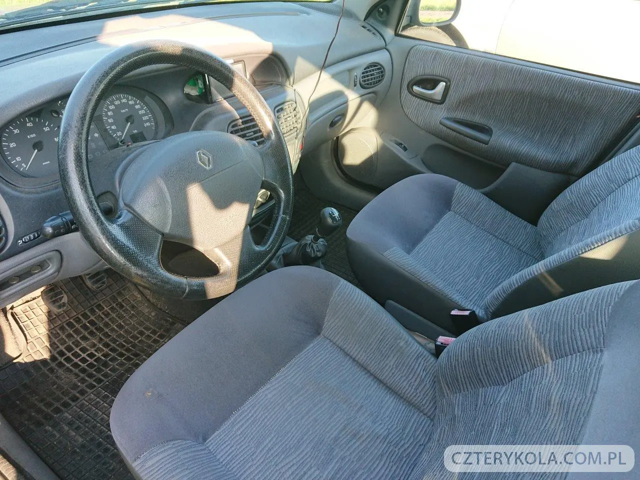 Renault- Megane- 2001 