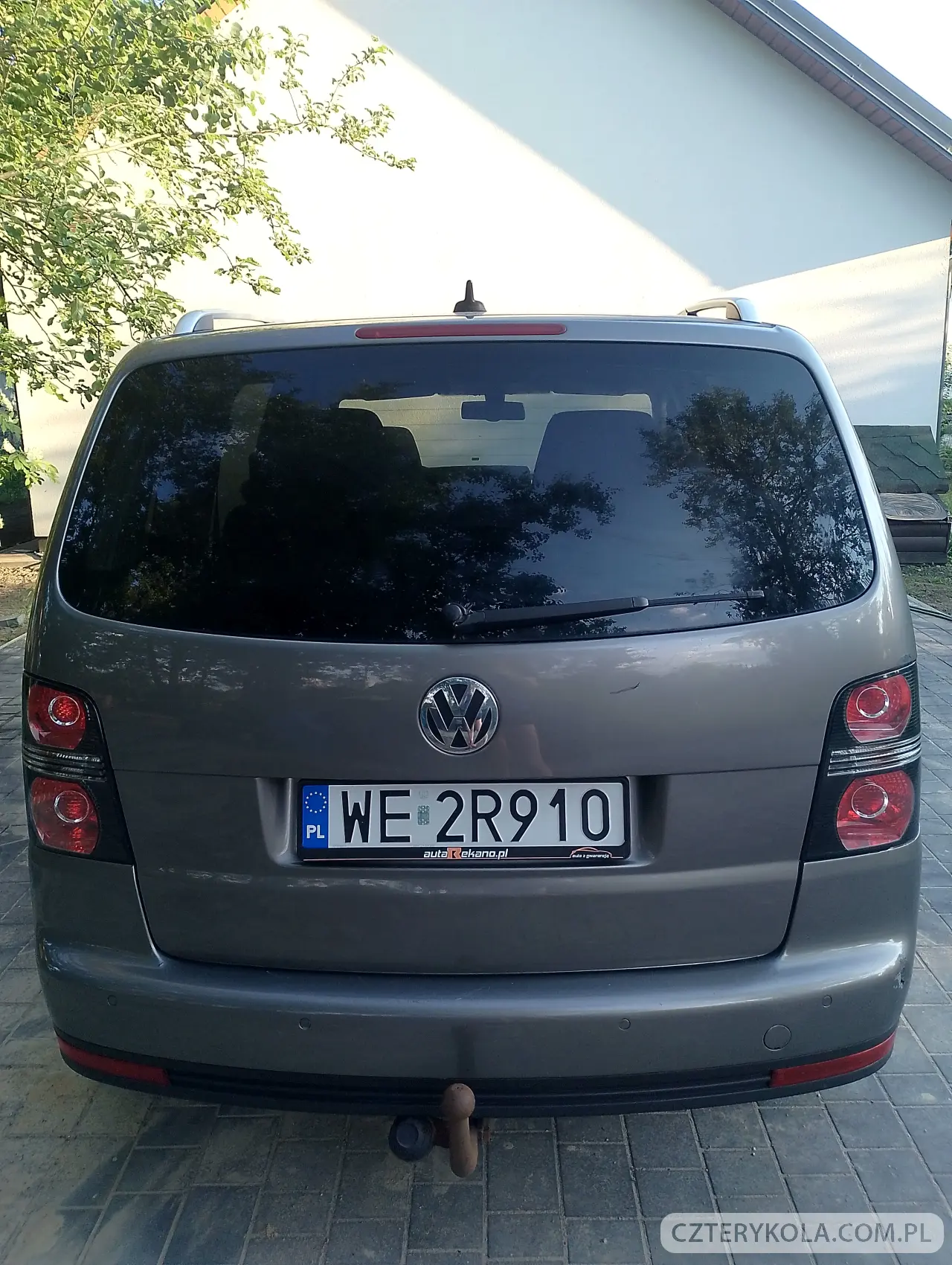 Volkswagen- Touran- 2010 