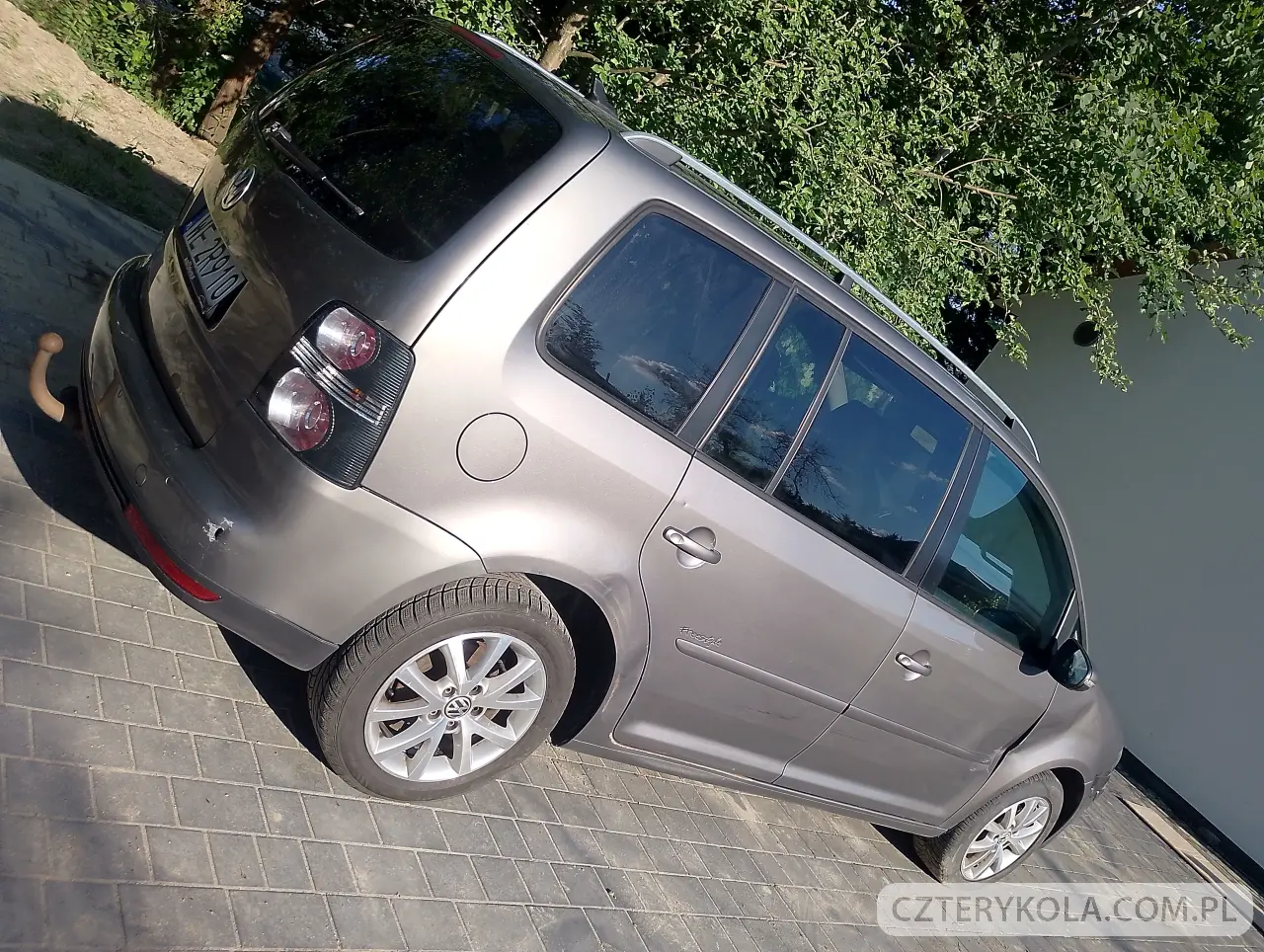 Volkswagen- Touran- 2010 