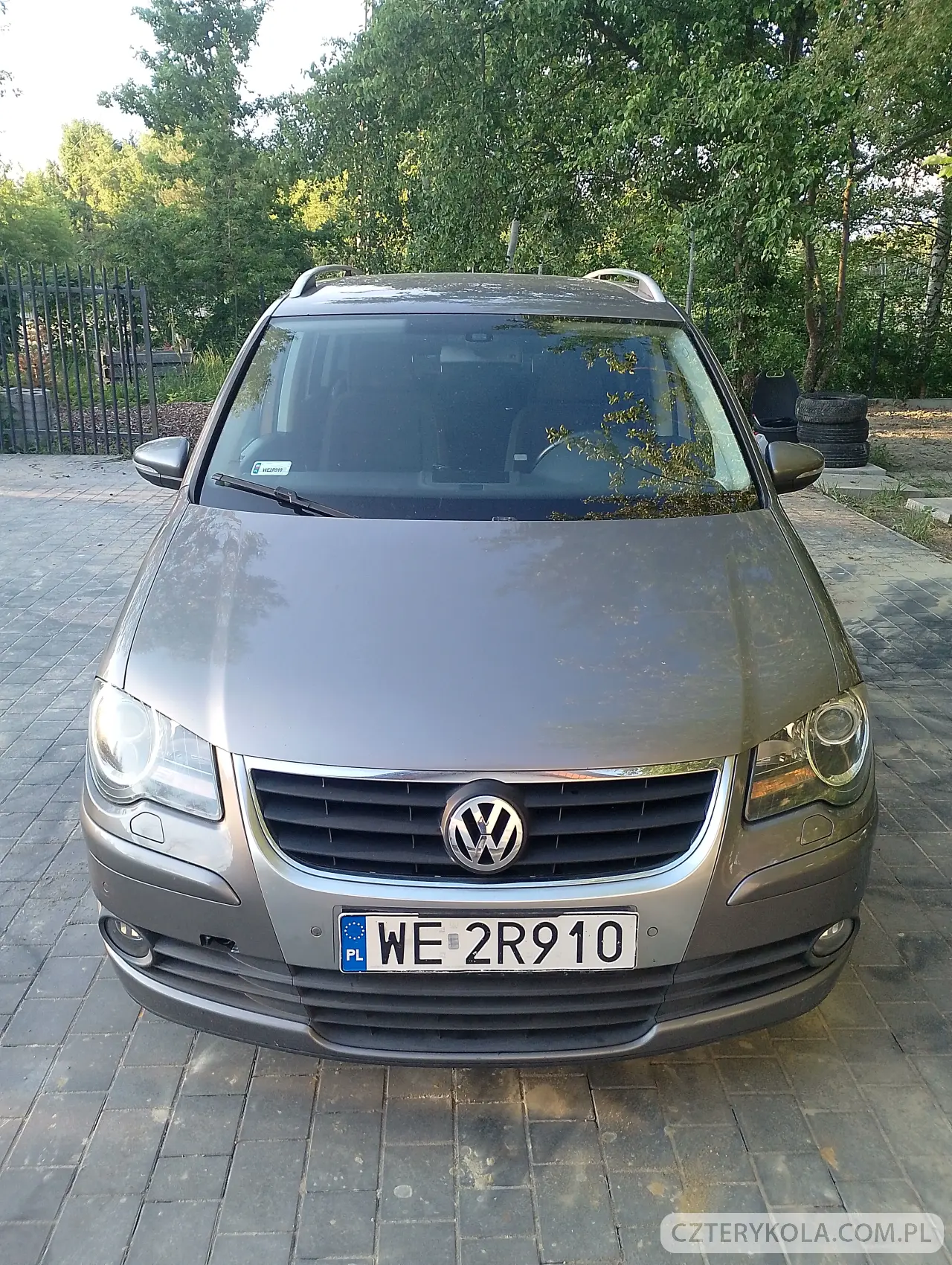 Volkswagen- Touran- 2010 