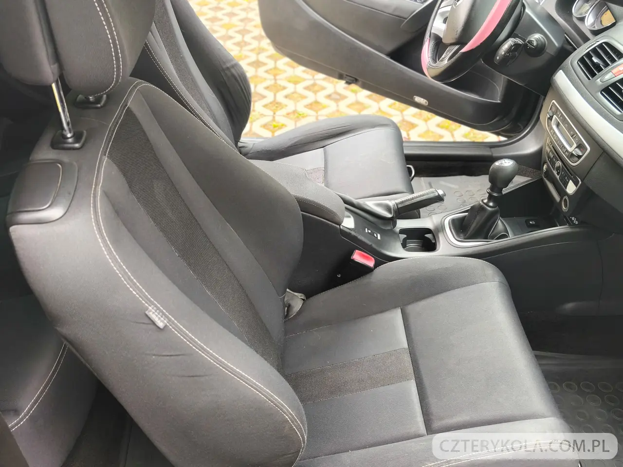 Renault- Megane- 2010 