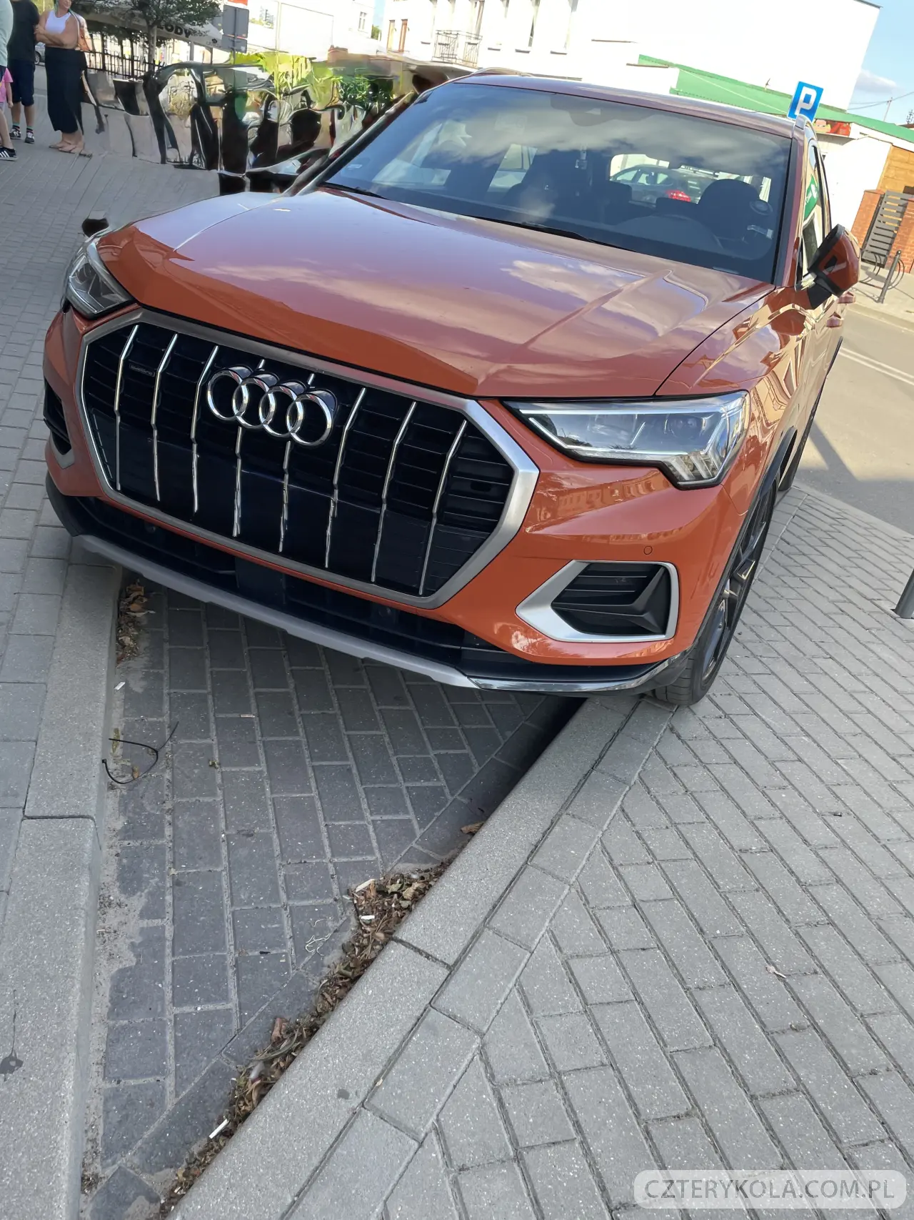 Audi- Q3- 2019 