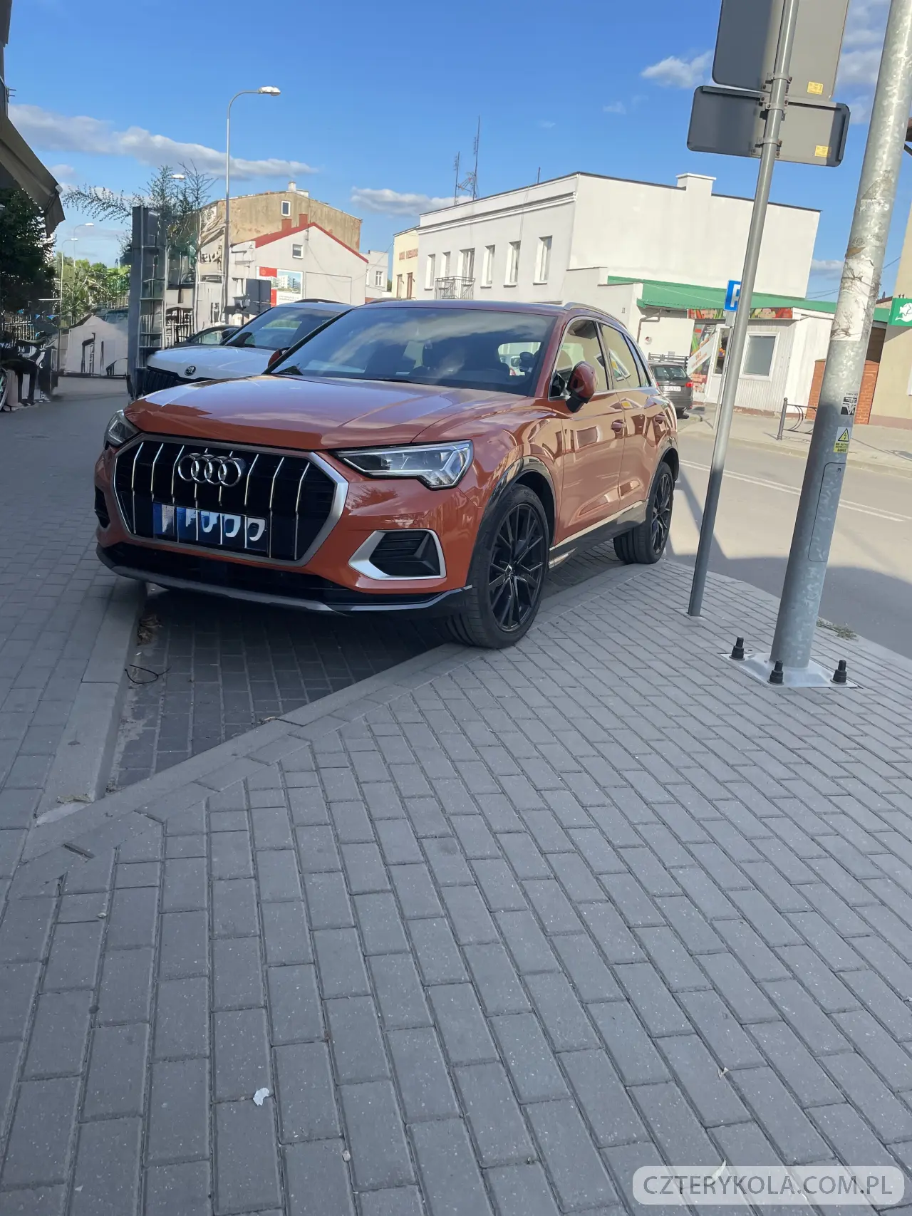 Audi- Q3- 2019 