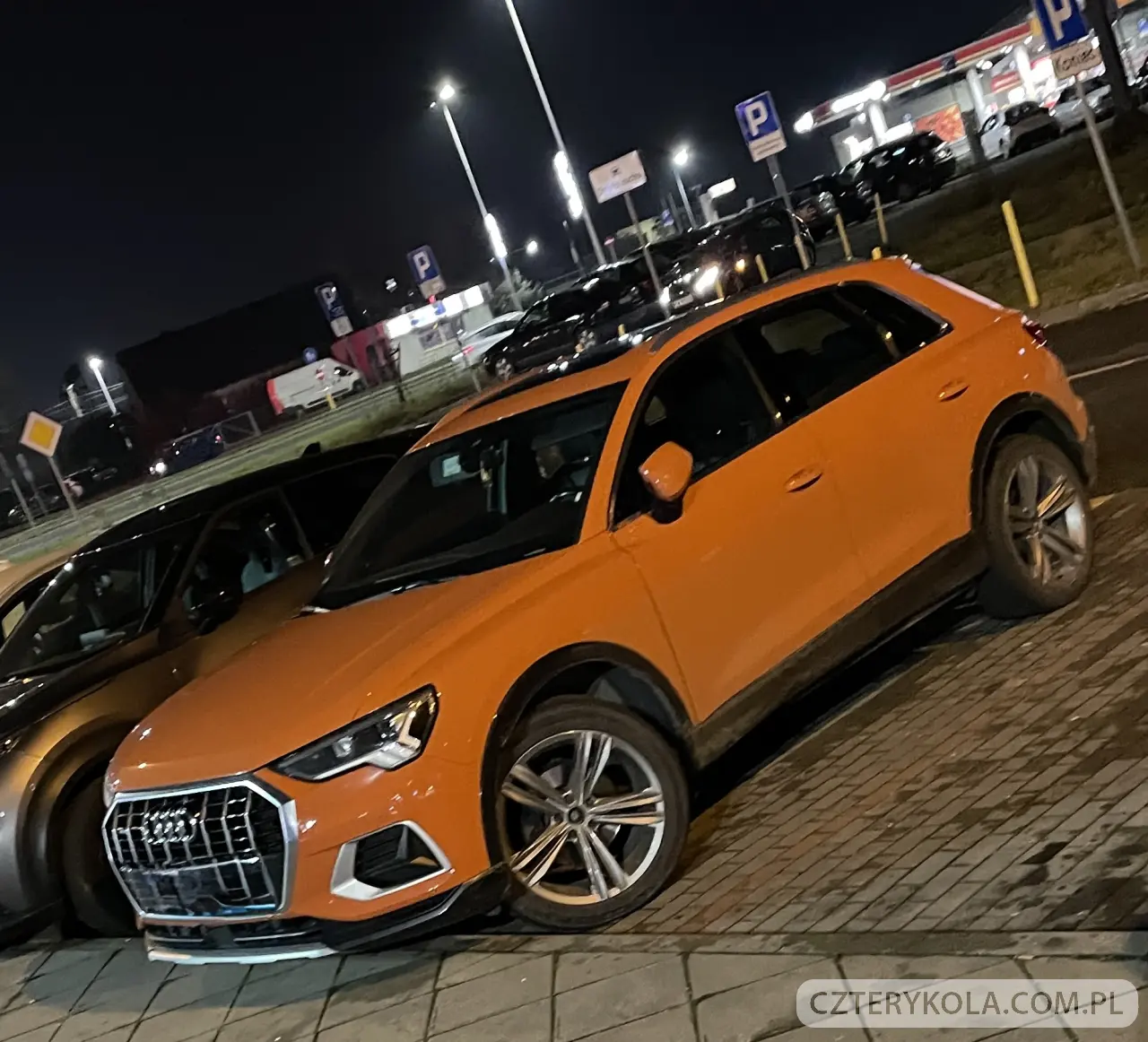 Audi- Q3- 2019 