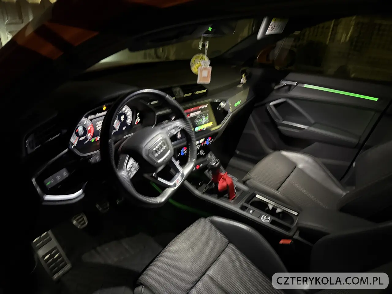 Audi- Q3- 2019 