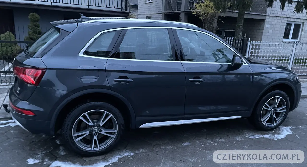 Audi- Q5- 2017 