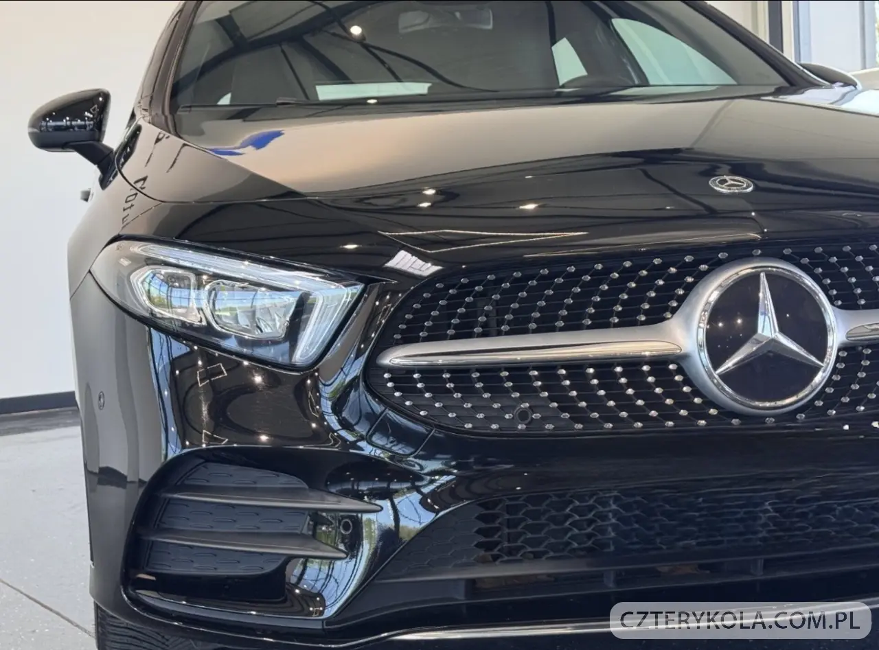 Mercedes-Benz- A-Class- 2019 