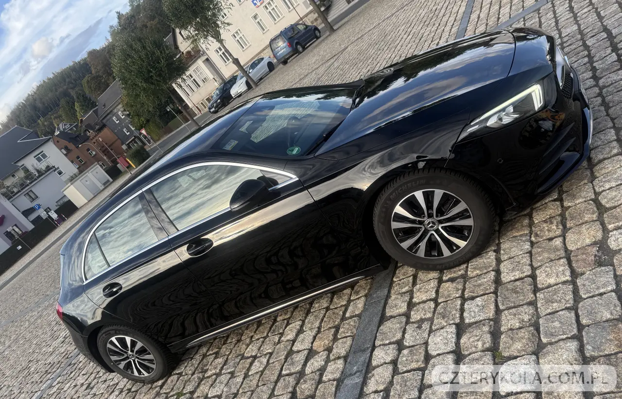 Mercedes-Benz- A-Class- 2019 
