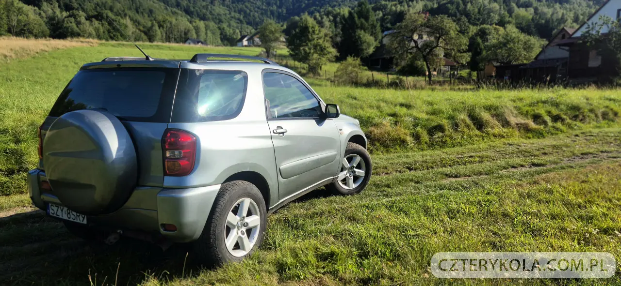 Toyota- RAV4- 2005 