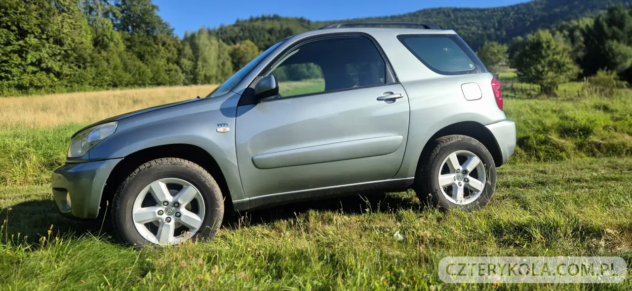 Toyota- RAV4- 2005 