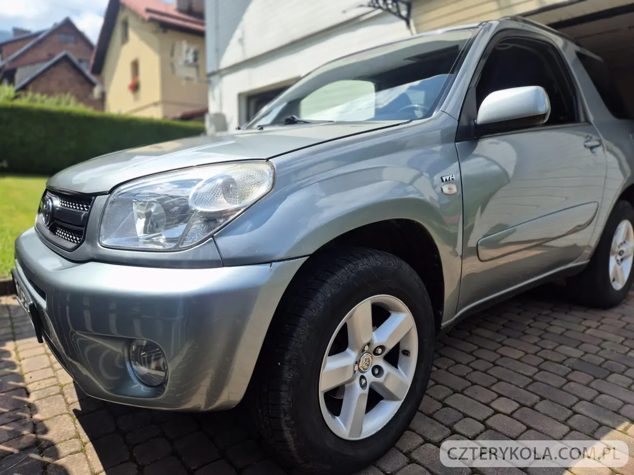 Toyota- RAV4- 2005 