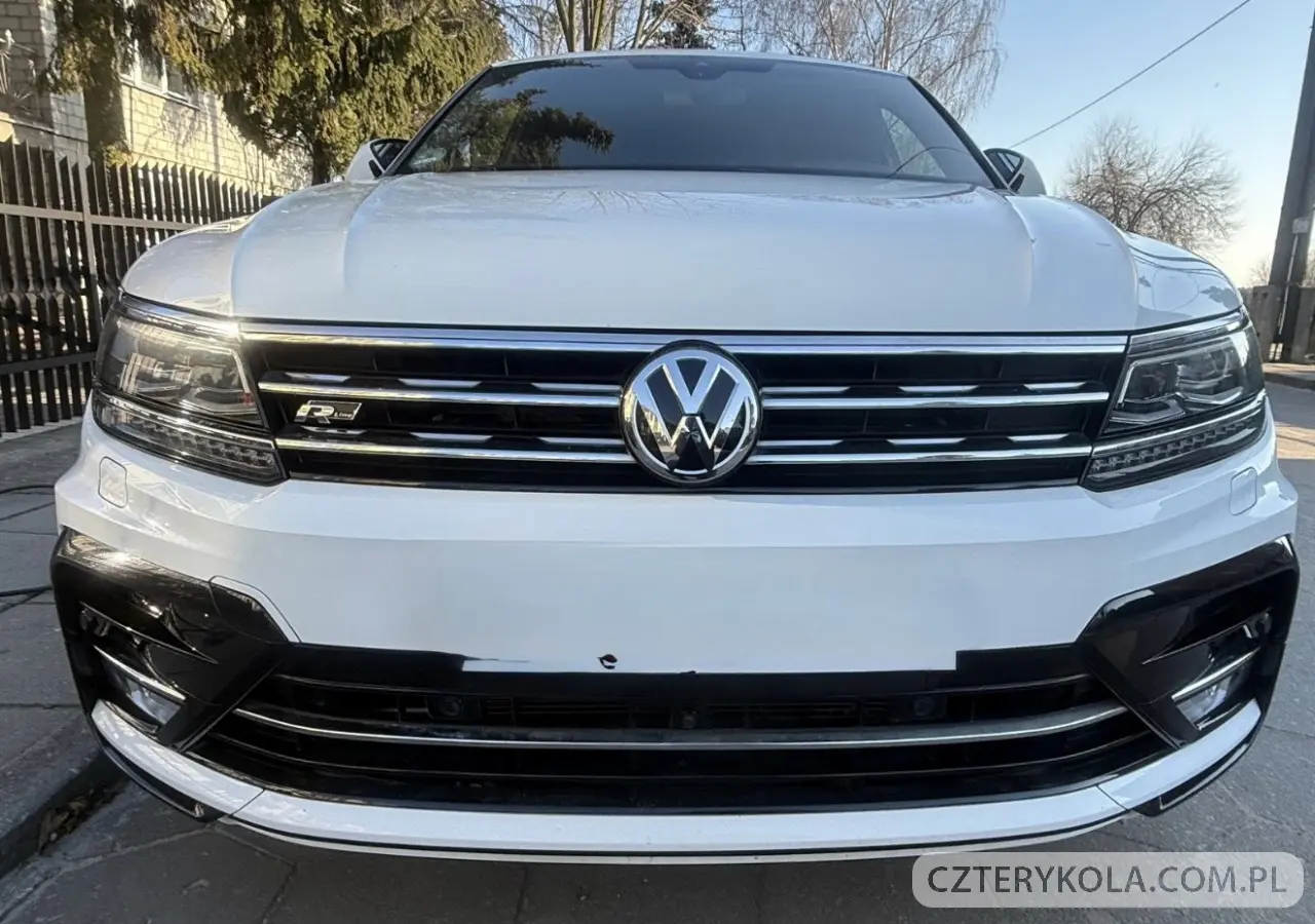 Volkswagen- Tiguan- 2017 