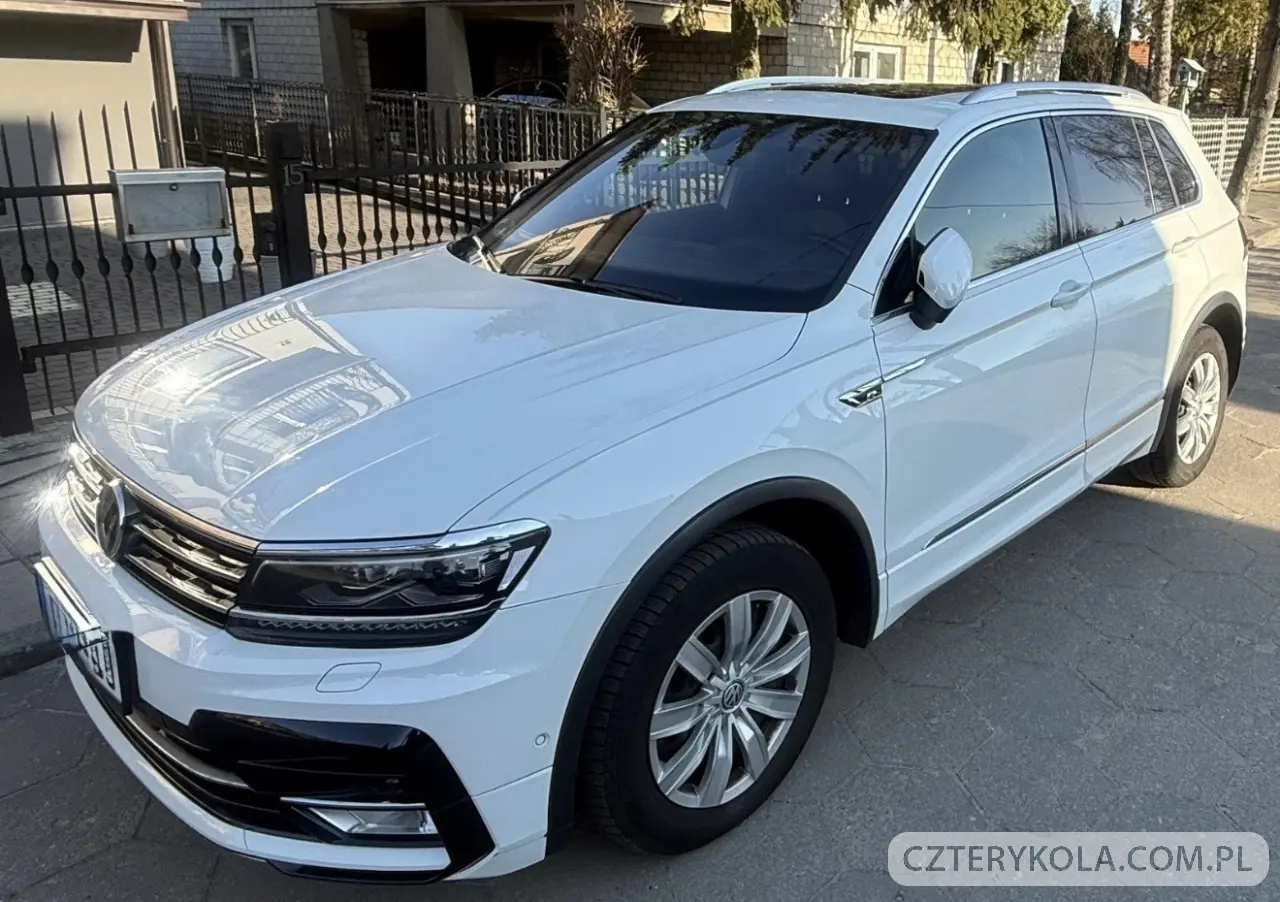 Volkswagen- Tiguan- 2017 