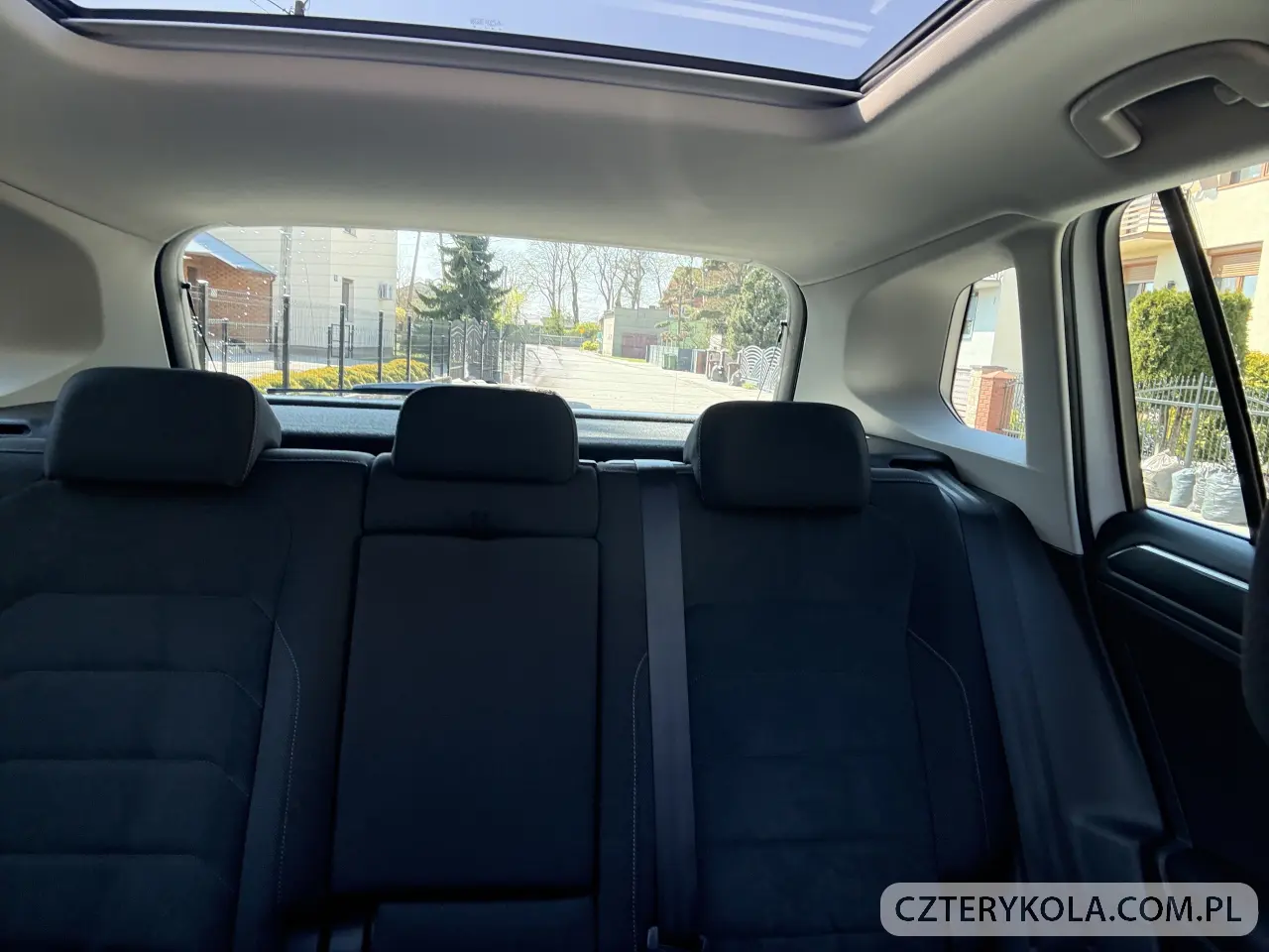 Volkswagen- Tiguan- 2017 