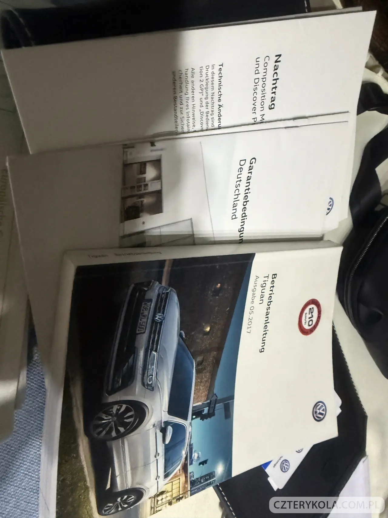 Volkswagen- Tiguan- 2017 