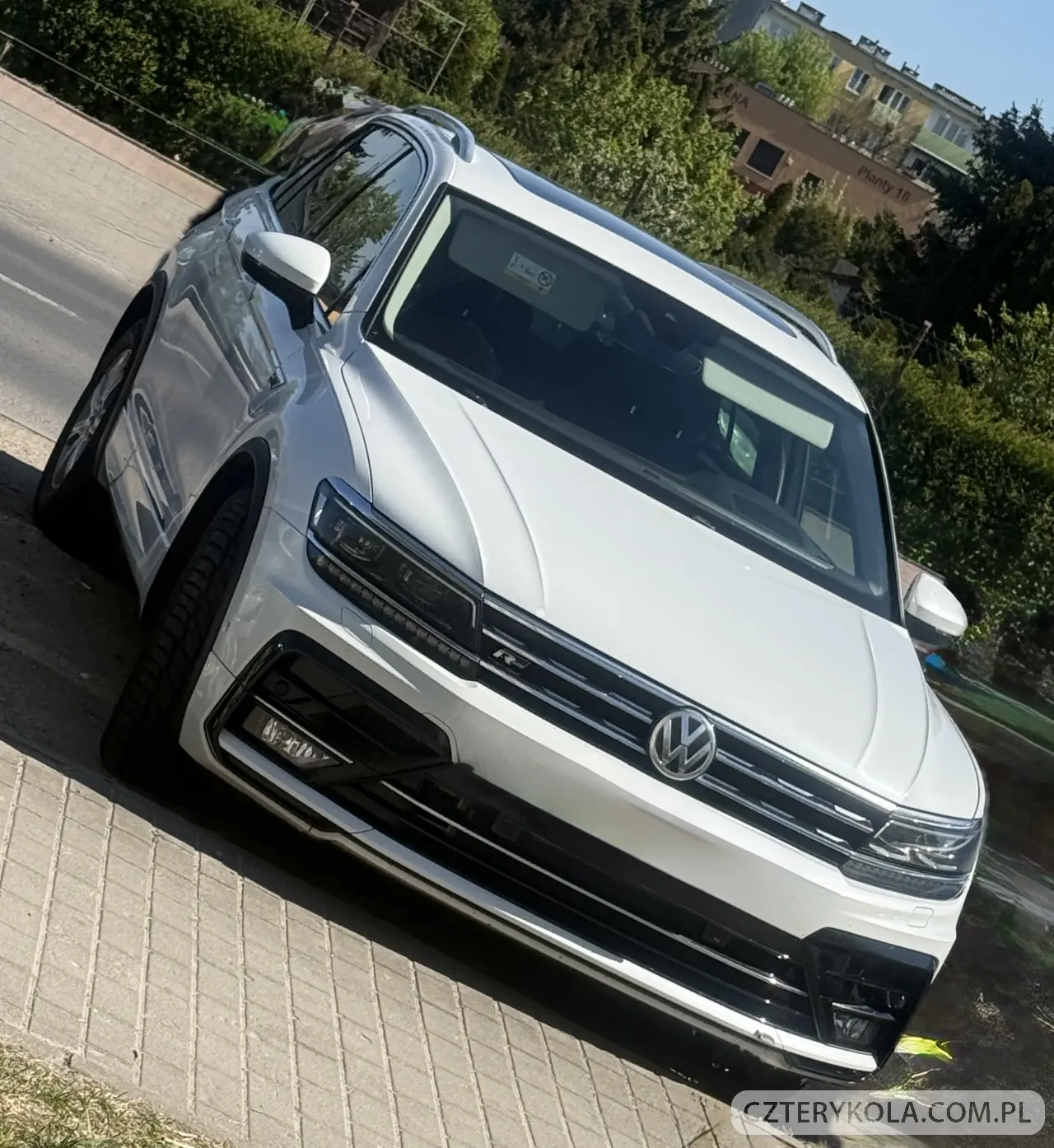 Volkswagen- Tiguan- 2017 