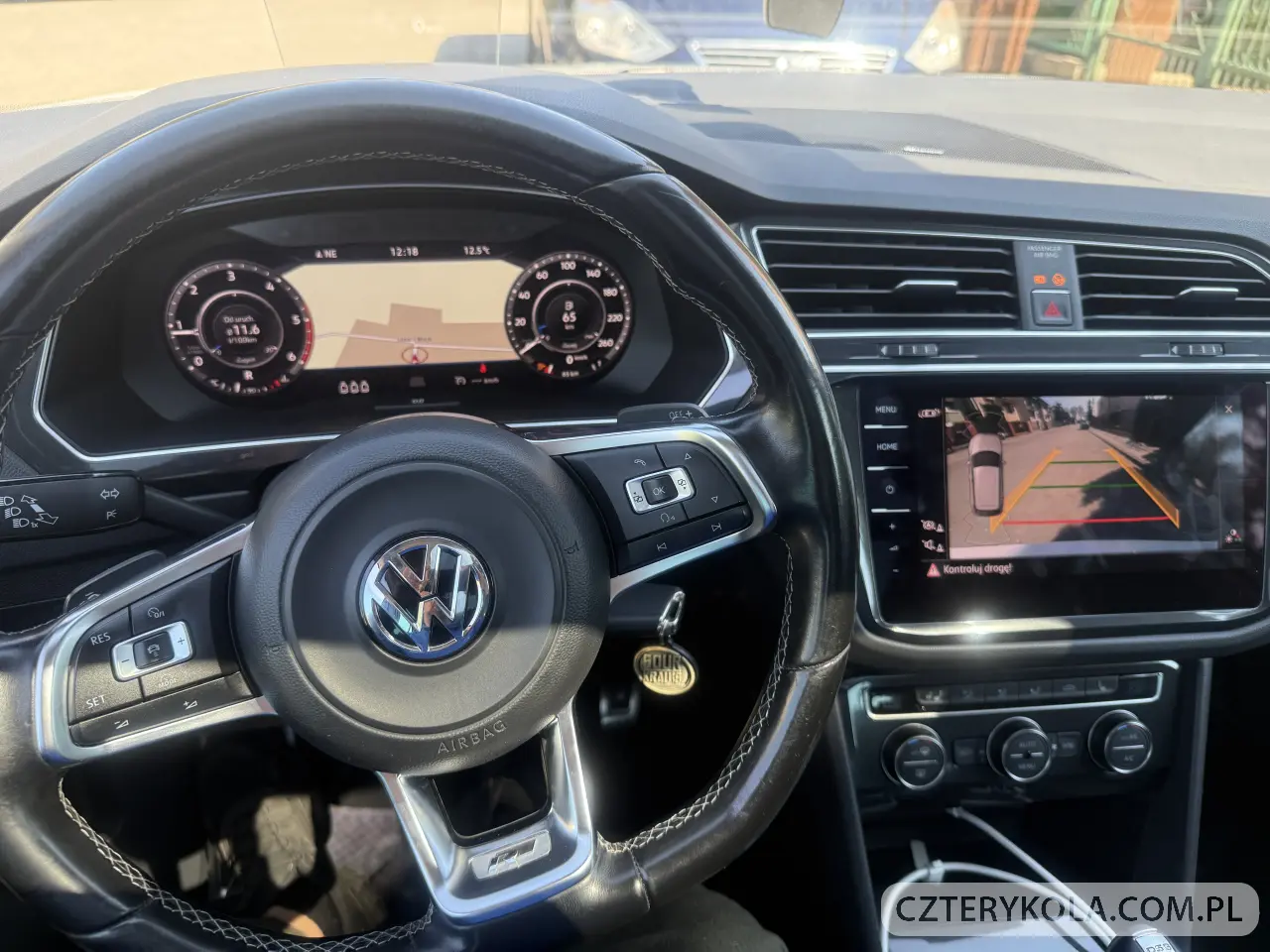 Volkswagen- Tiguan- 2017 
