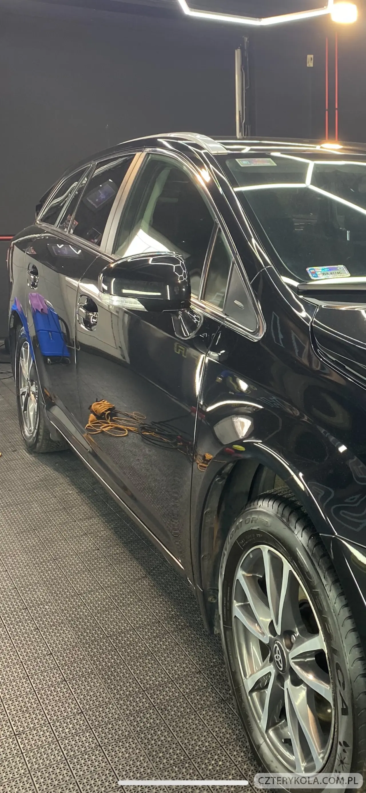 Toyota- Avensis- 2012 