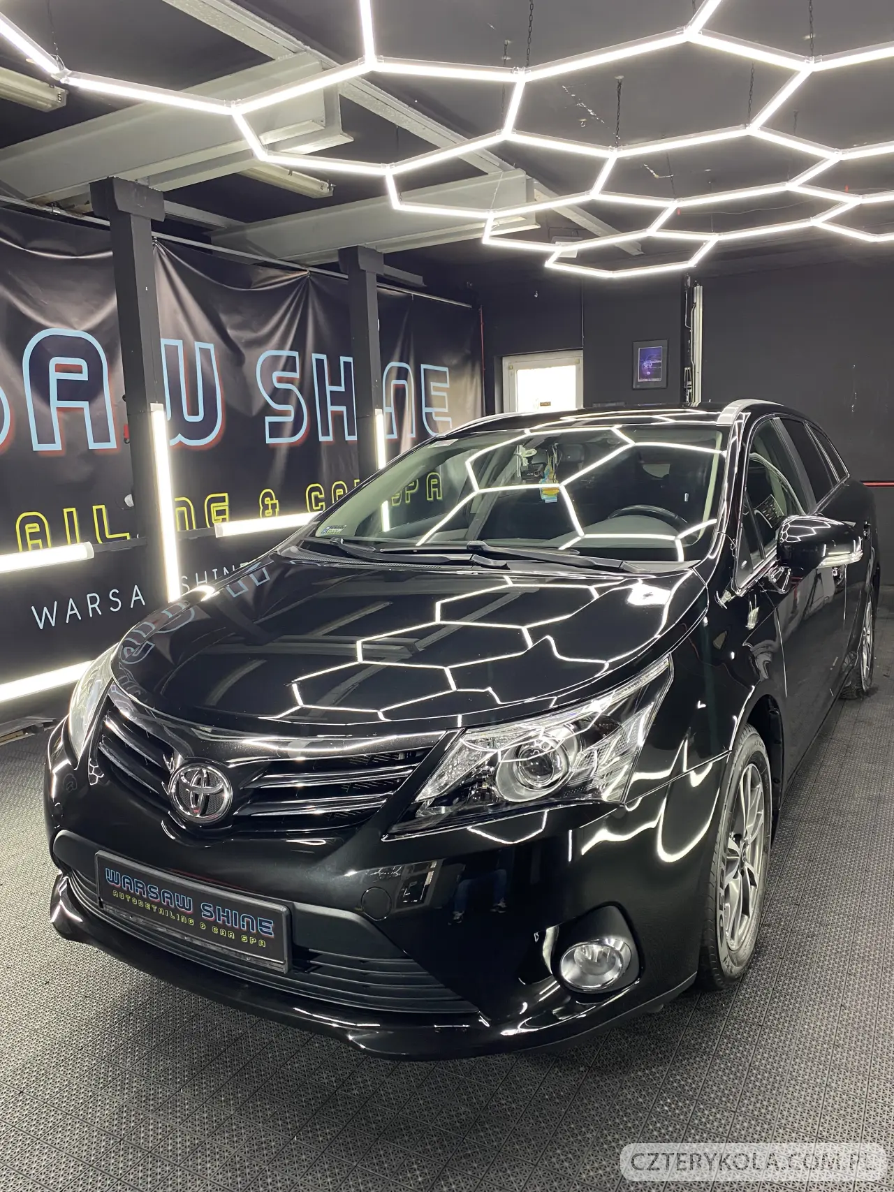 Toyota- Avensis- 2012 
