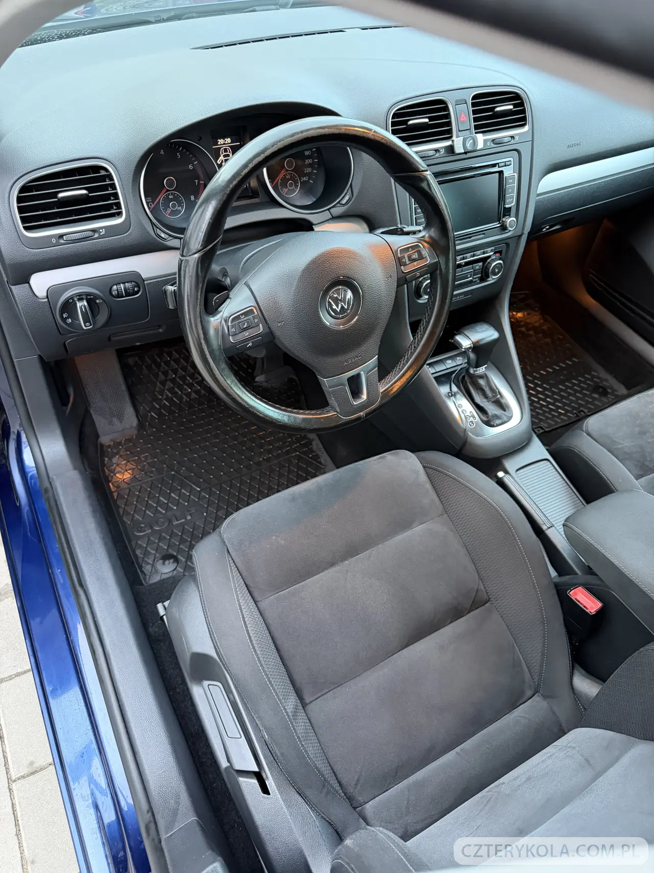 Volkswagen- Golf- 2009 