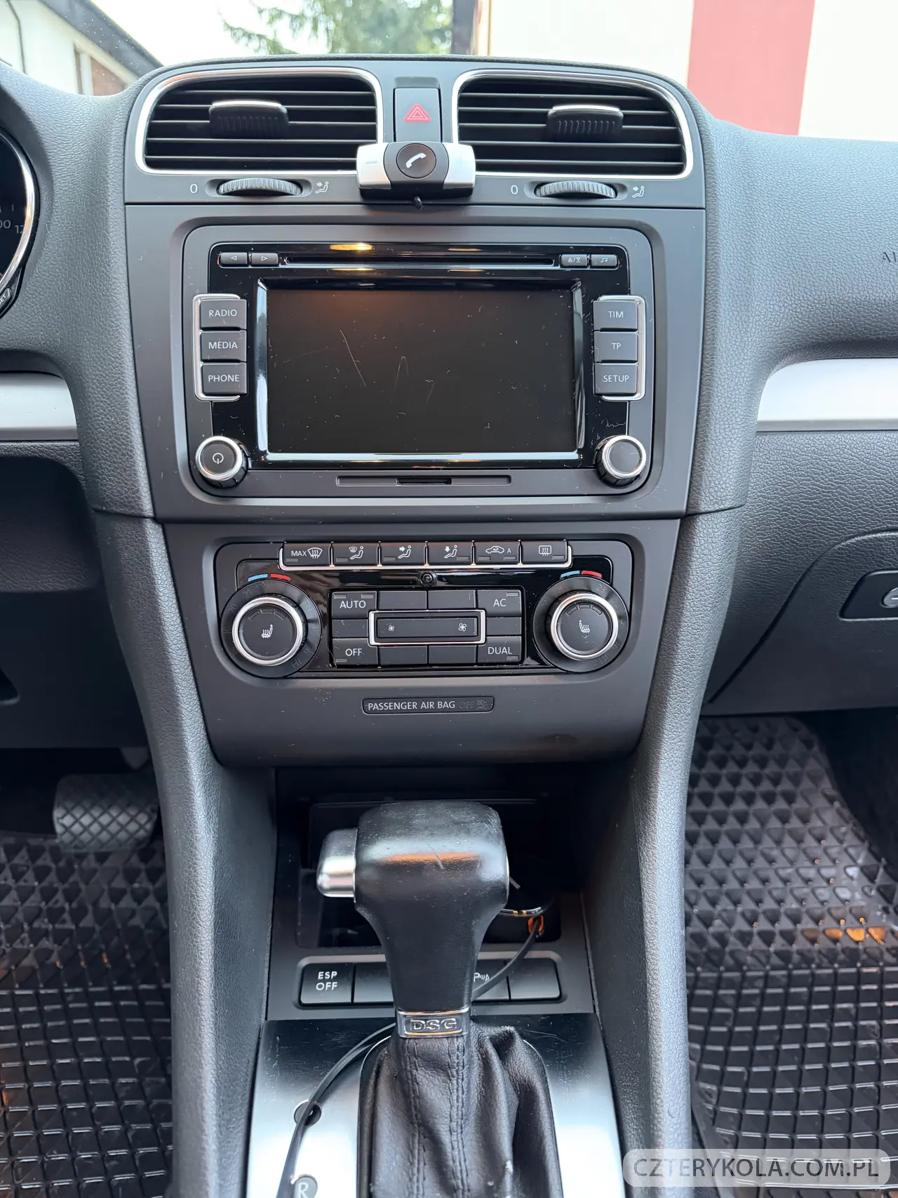 Volkswagen- Golf- 2009 