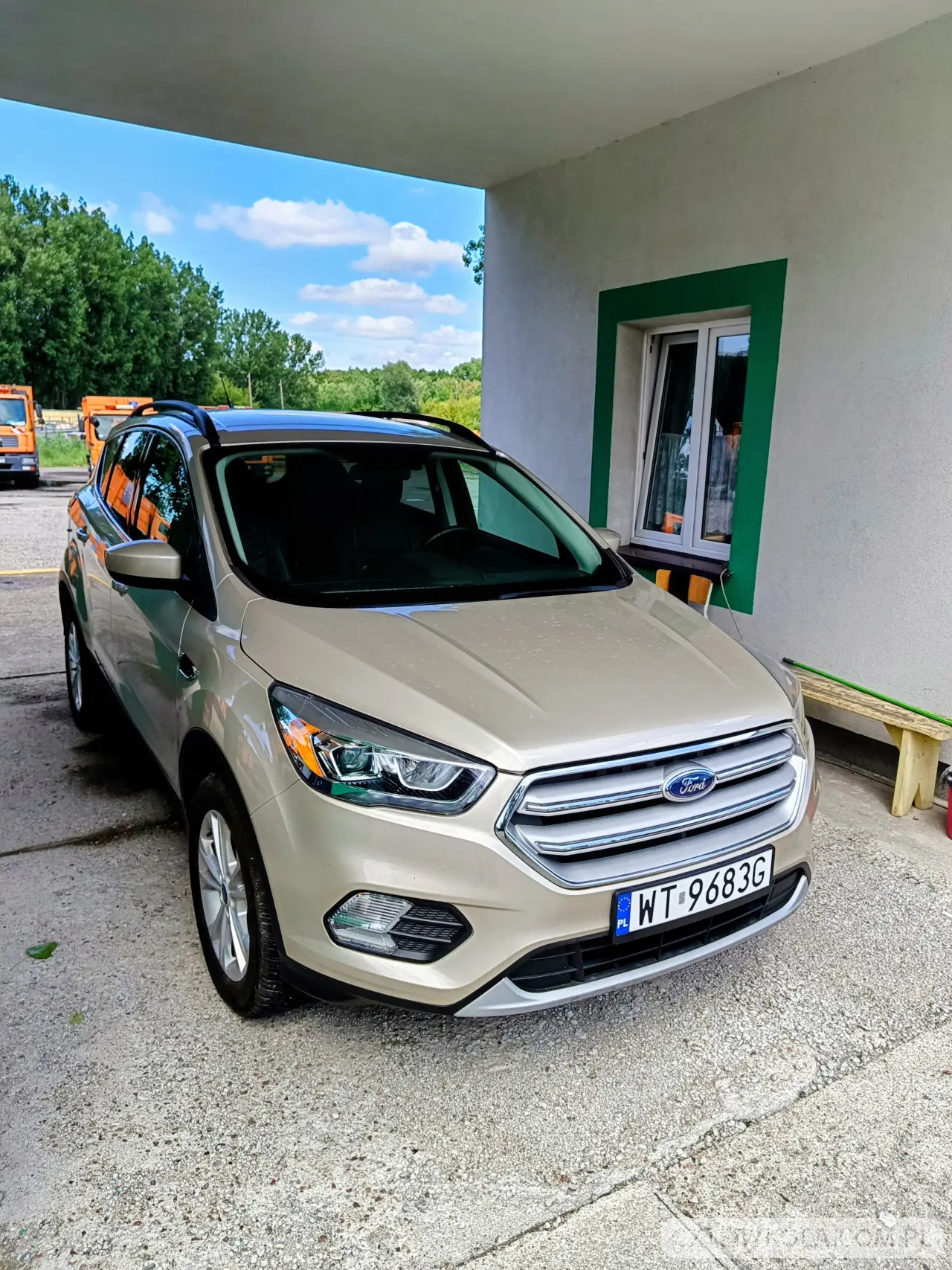 Ford- Escape- 2018 