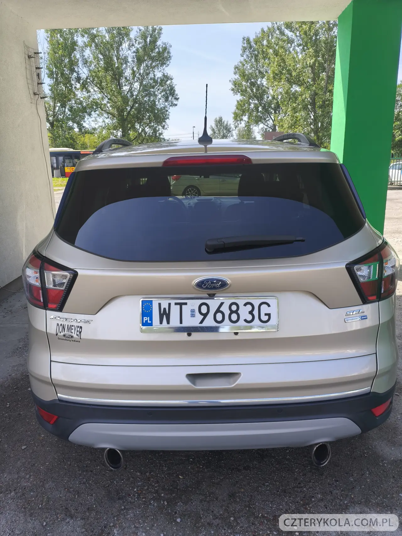 Ford- Escape- 2018 