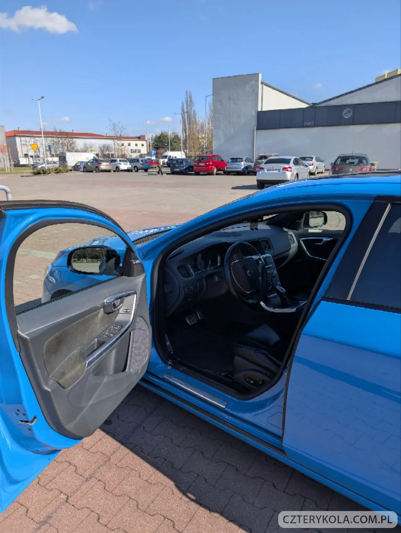 Volvo- S60- 2017 