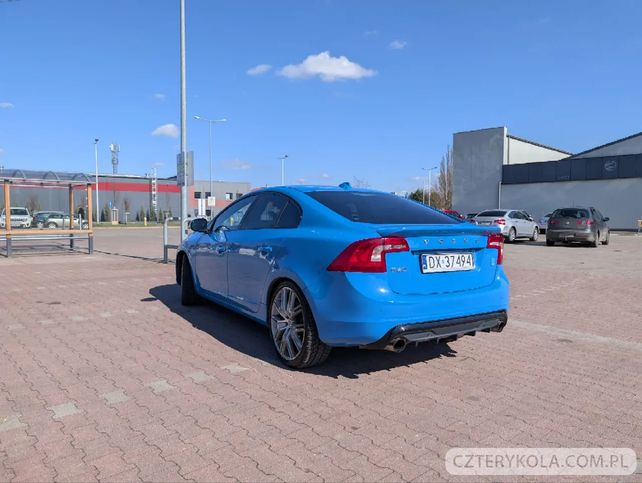 Volvo- S60- 2017 